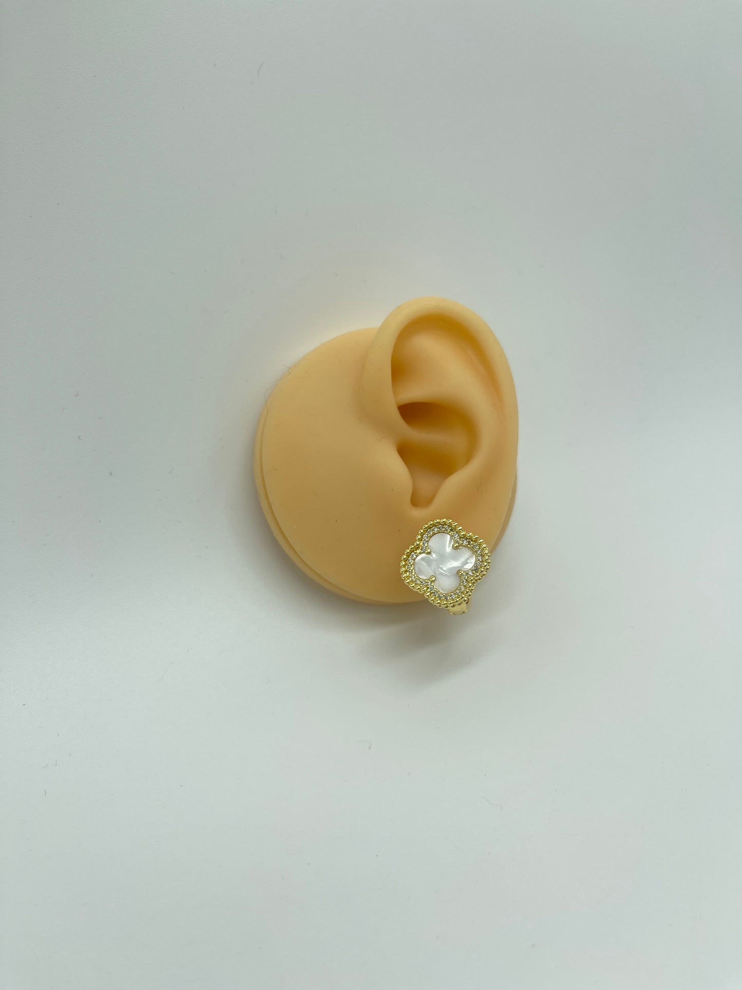 Clover Hoops Earrings