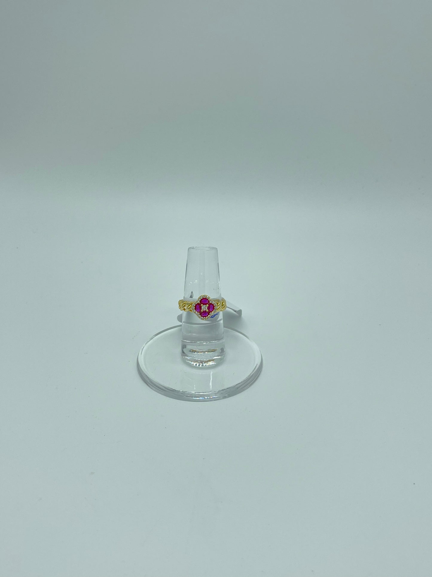 Single Colored Clover Ring