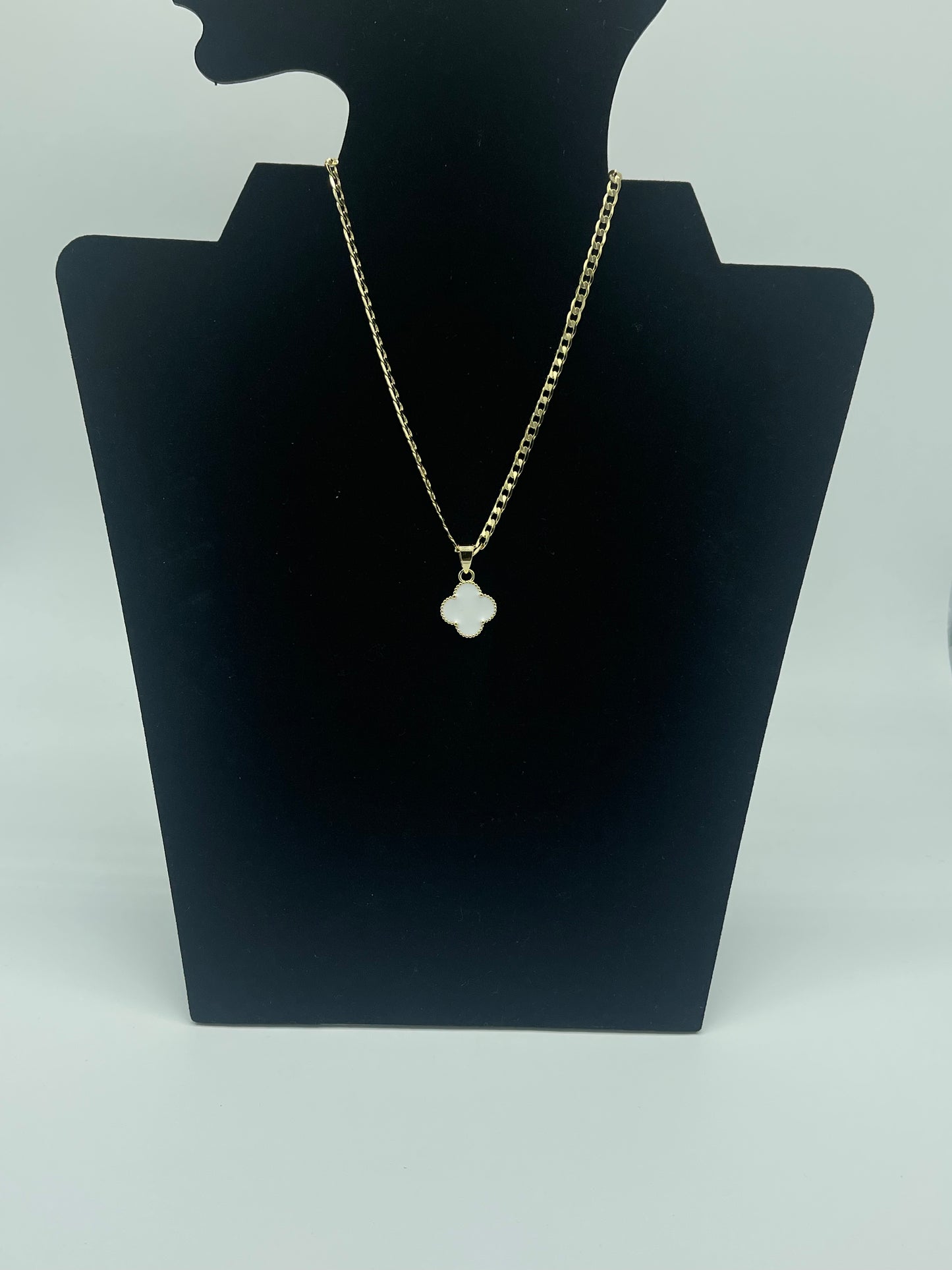 18” Clover Necklace